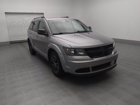 Used 2018 Dodge Journey SE w/ Popular Equipment Group FWD image 13