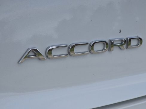 Certified 2024 Honda Accord EX image 12