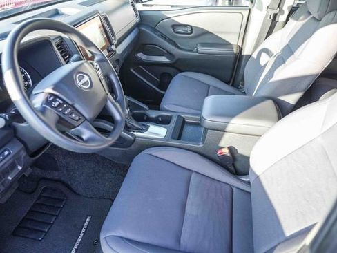 Used 2024 Nissan Frontier S w/ Technology Package image 19