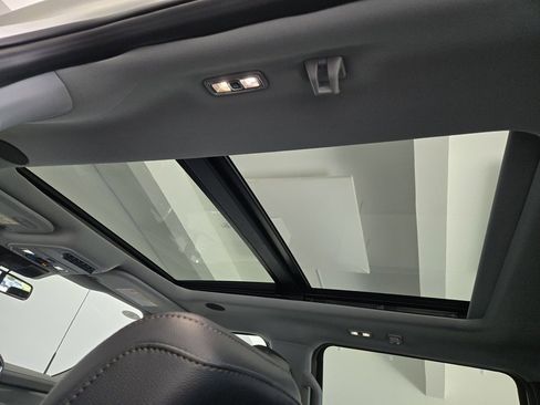 New 2025 Ford F250 Lariat w/ Lariat Ultimate Package image 39