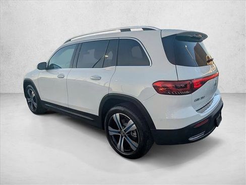Used 2023 Mercedes-Benz EQB 350 4MATIC SUV image 9