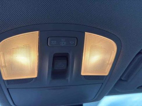 Used 2019 Hyundai Elantra Value Edition image 21