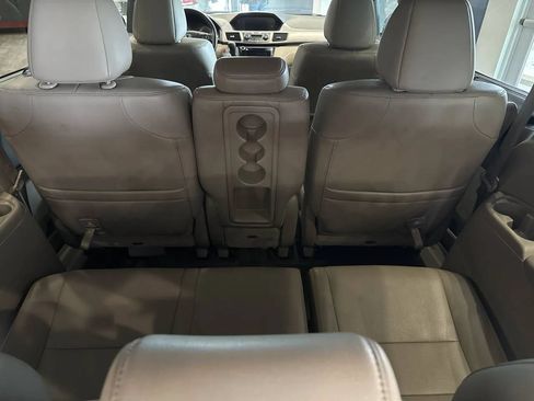Used 2016 Honda Odyssey Touring Elite image 33