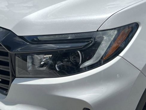 Used 2023 Honda Ridgeline Black Edition image 31