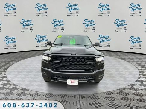 Used 2025 RAM 1500 Big Horn AWD/4WD image 2