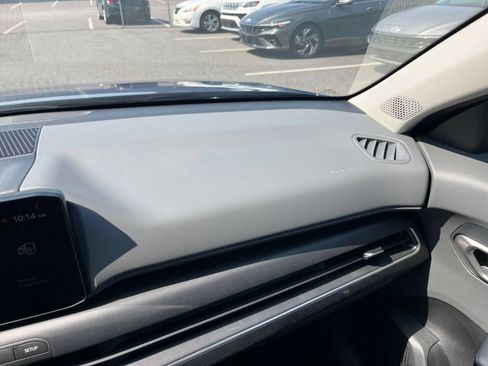 Used 2025 Kia K4 FWD image 35