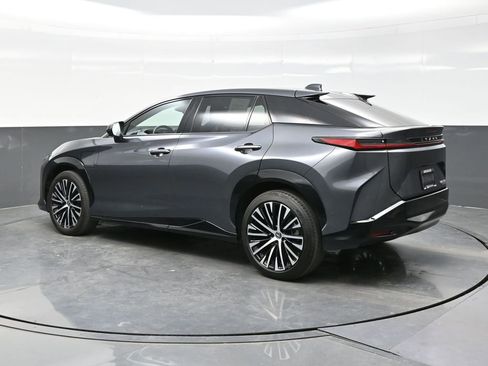 Used 2023 Lexus RZ 450e Premium w/ Cold Area Package AWD/4WD image 4