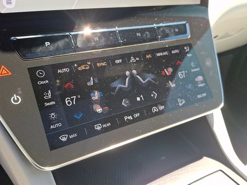 New 2026 Maserati Grecale Modena AWD/4WD image 14