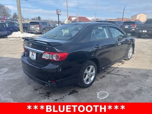 Used 2012 Toyota Corolla S image 3