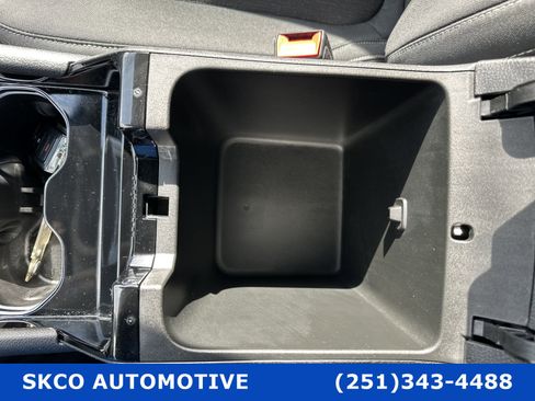 Used 2022 Jeep Grand Cherokee Laredo image 25