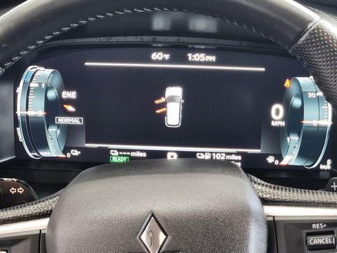 Used 2025 Mitsubishi Outlander SE image 29