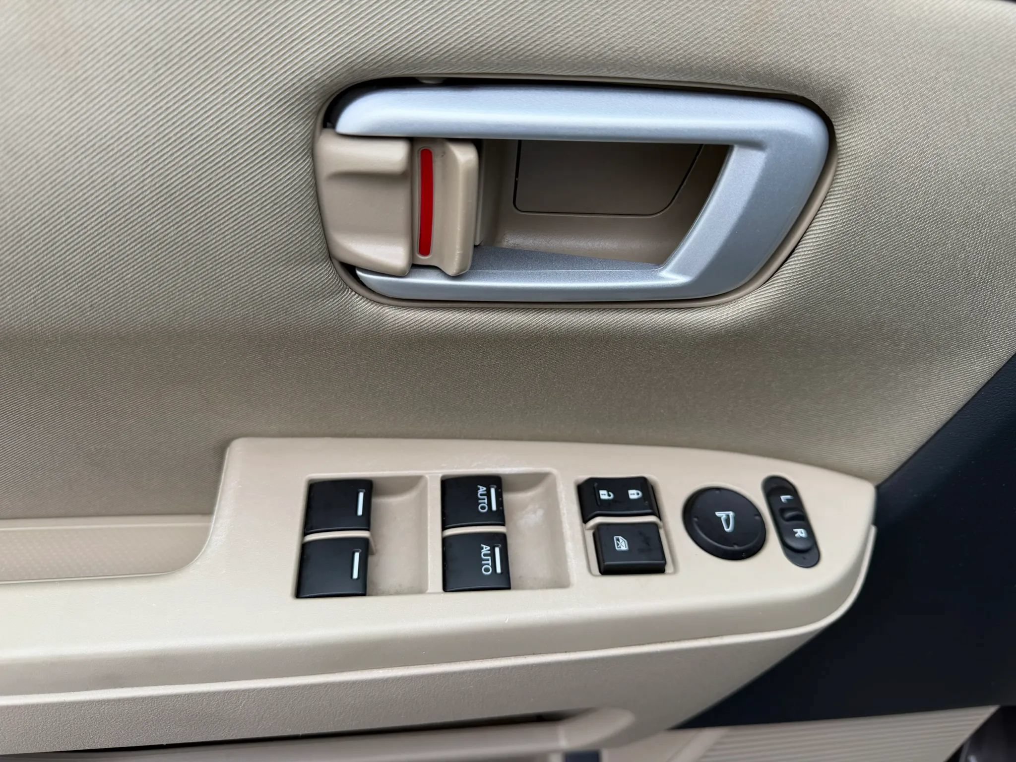 Used 2012 Honda Pilot LX image 13