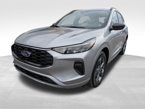 Certified 2023 Ford Escape ST-Line w/ Tech Pack #1 image 9