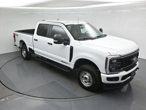 Used 2025 Ford F250 XL w/ STX Appearance Package AWD/4WD image 34