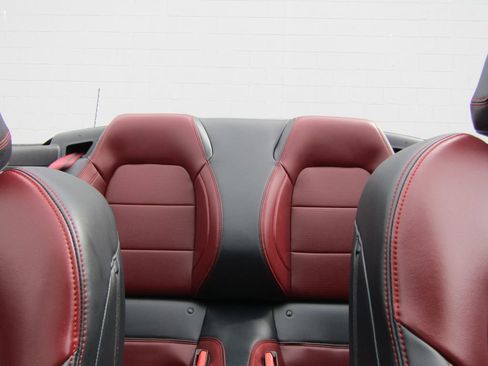 Used 2025 Ford Mustang GT Premium RWD image 26