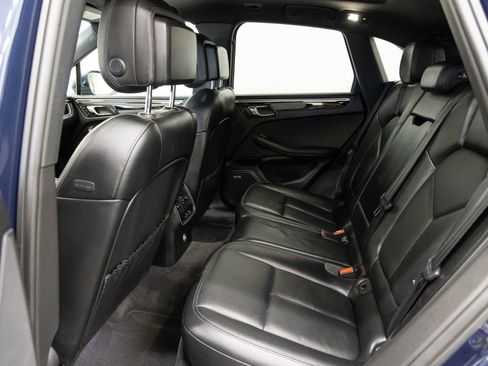 Used 2015 Porsche Macan S AWD/4WD image 8