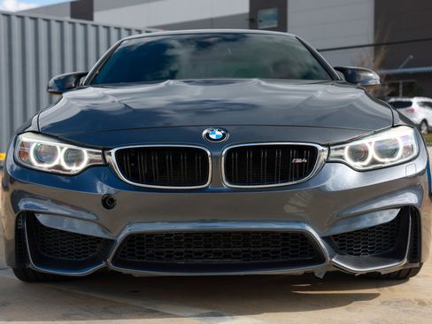 Used 2015 BMW M4 Convertible image 22