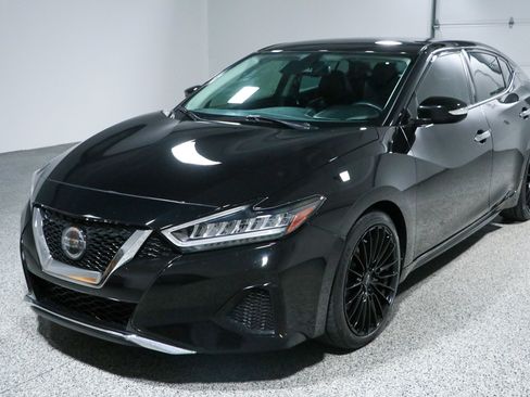 Used 2022 Nissan Maxima SV w/ Floor Mat Group FWD image 29