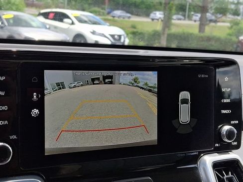 Certified 2023 Kia Sorento SX FWD image 20