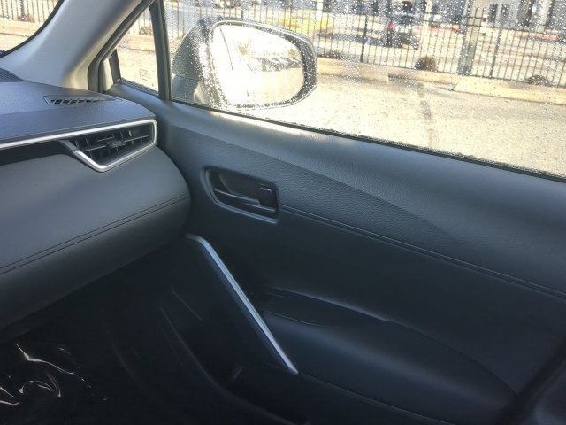 Certified 2025 Toyota Corolla Cross LE FWD image 18