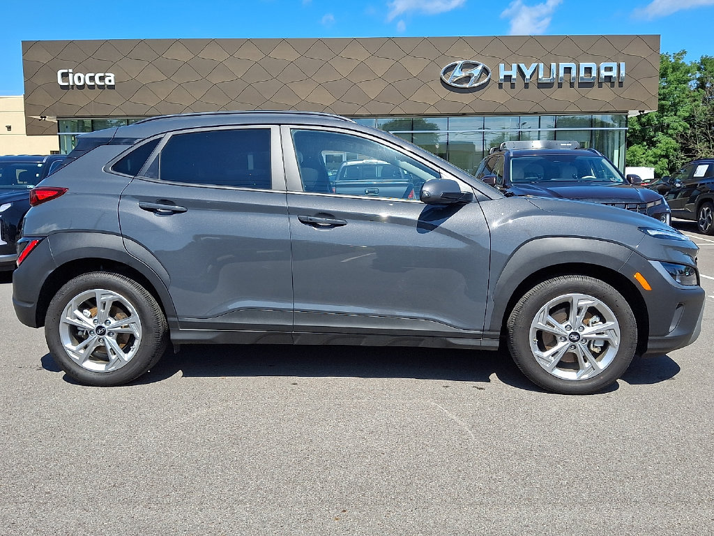 Used 2023 Hyundai Kona SEL AWD/4WD image 10