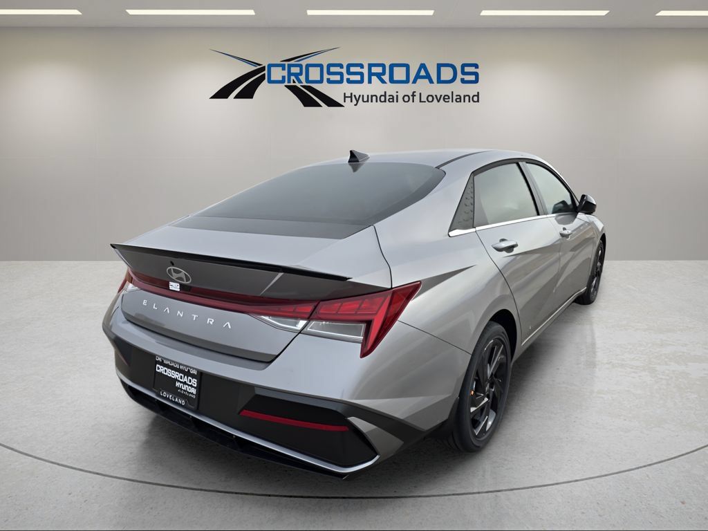 New 2026 Hyundai Elantra SEL Sport Premium FWD image 6