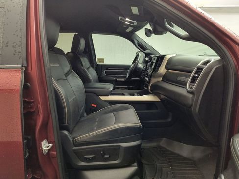 Used 2019 RAM 3500 Laramie image 30