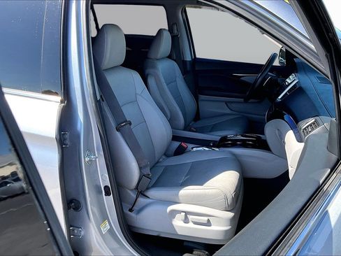 Used 2016 Honda Pilot Elite image 7