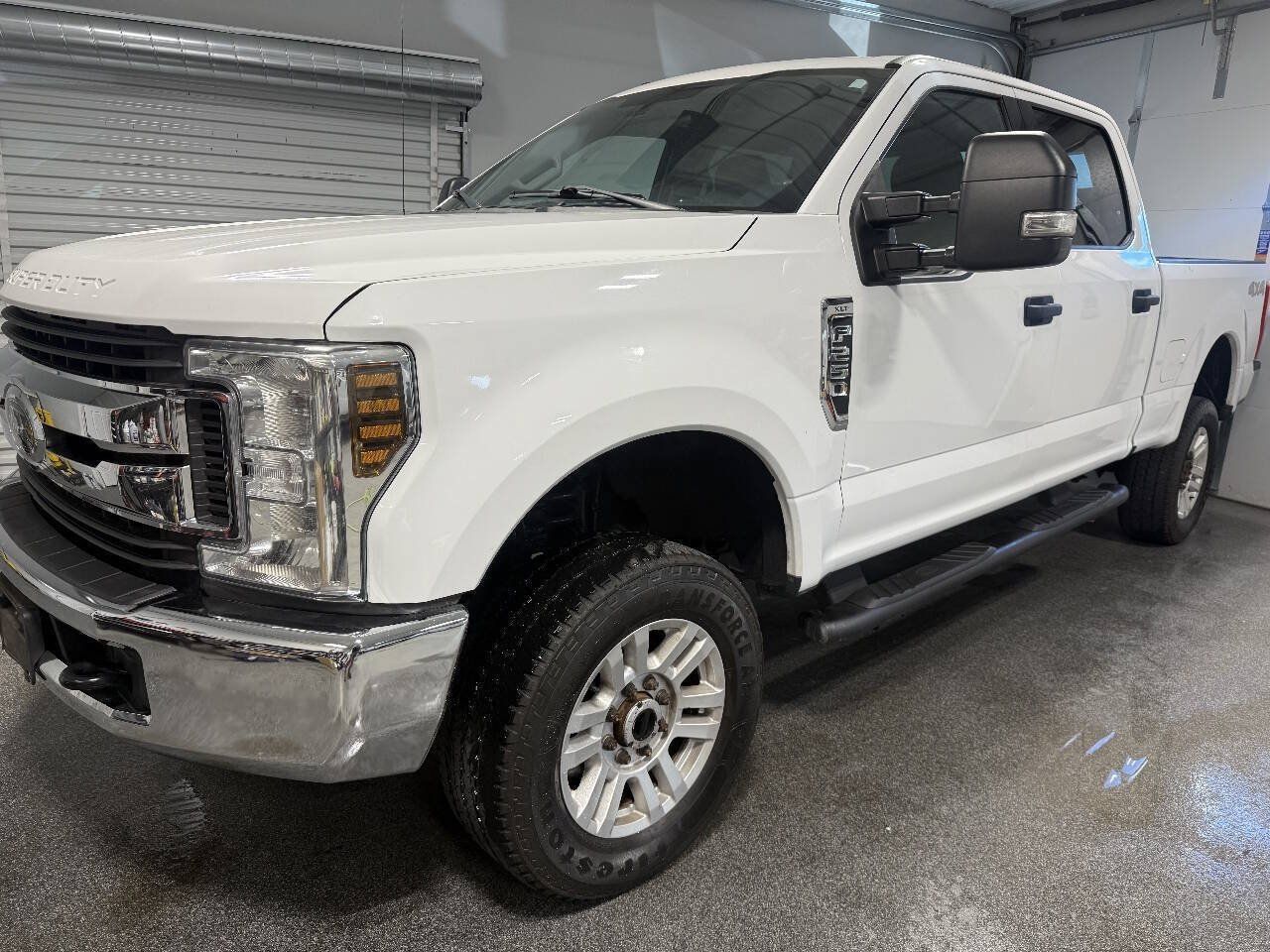 Used 2019 Ford F250 XLT w/ Snow Plow Prep Package AWD/4WD image 1