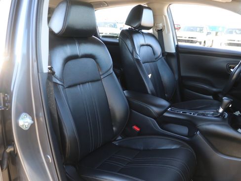 Used 2023 Honda HR-V EX-L image 35