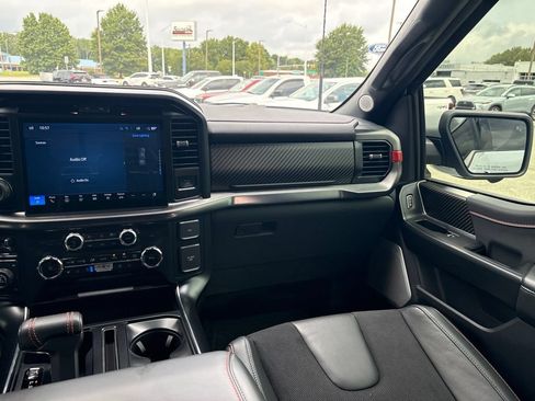Used 2025 Ford F150 Raptor AWD/4WD image 12