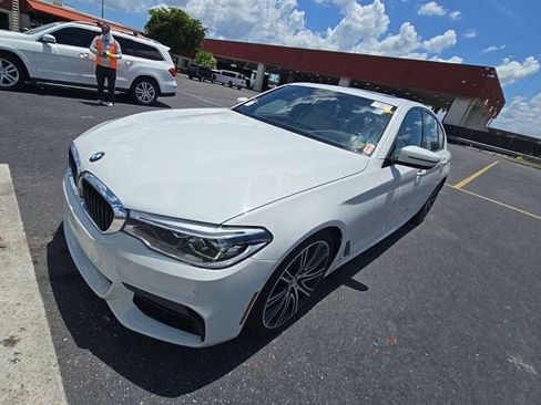Used 2019 BMW 540i w/ M Sport Package RWD image 1