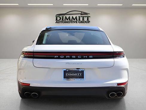 Used 2024 Porsche Panamera RWD image 4