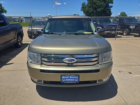 Used 2012 Ford Flex SE FWD image 3