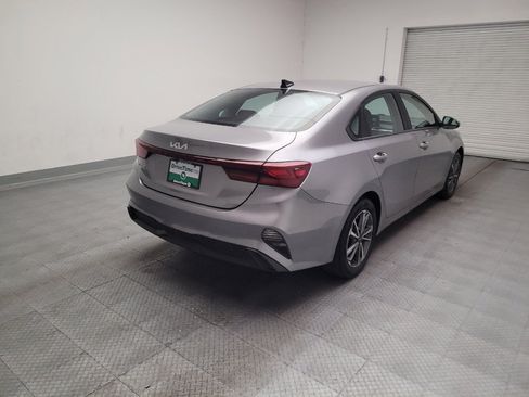 Used 2023 Kia Forte LXS FWD image 9