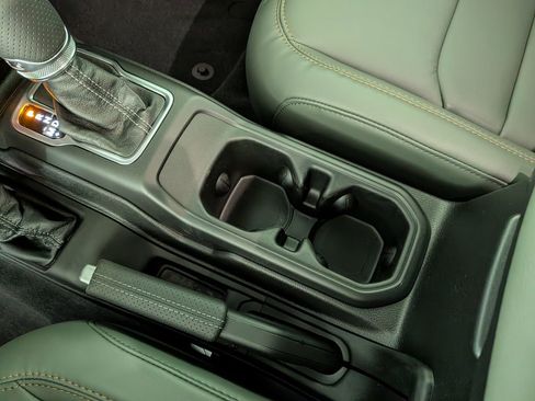 New 2026 Jeep Gladiator Mojave AWD/4WD image 26