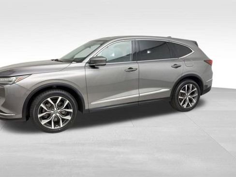Used 2023 Acura MDX SH-AWD w/ Technology Package image 6