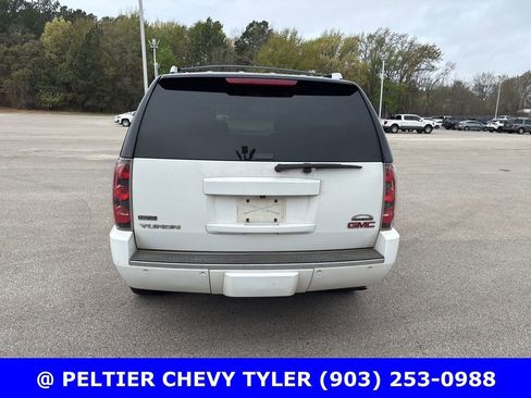 Used 2011 GMC Yukon Denali image 6