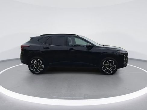 Used 2024 Chevrolet Trax RS image 13