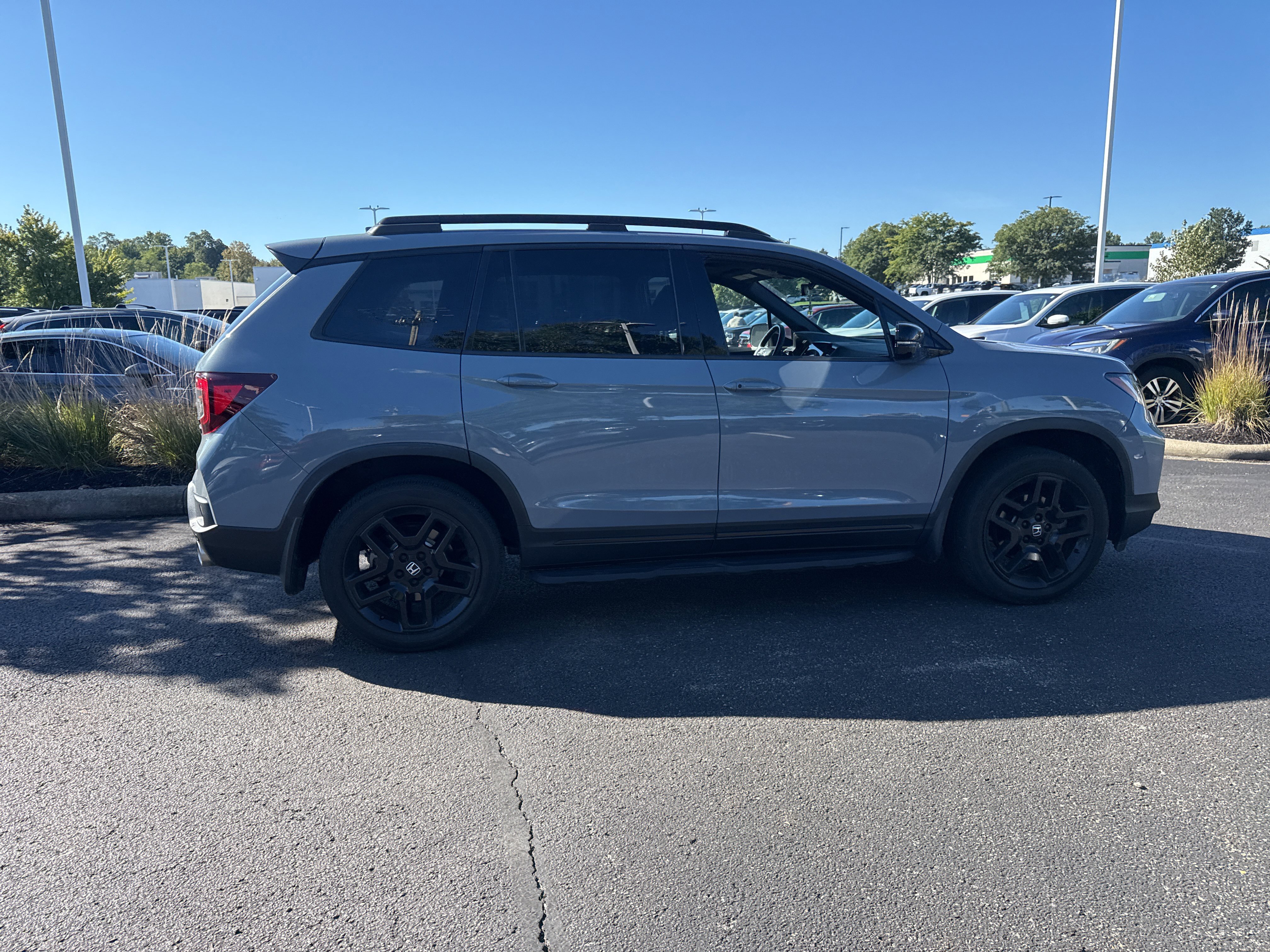 Used 2024 Honda Passport Black Edition image 28