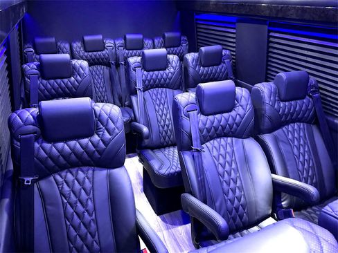 Used 2024 Mercedes-Benz Sprinter 3500 image 15