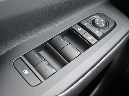 Used 2023 Toyota Prius image 38