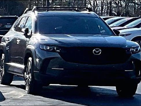 Used 2024 Nissan Pathfinder Platinum image 8