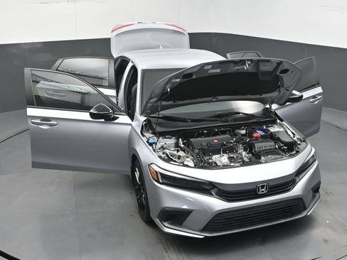 Used 2024 Honda Civic Sport image 40