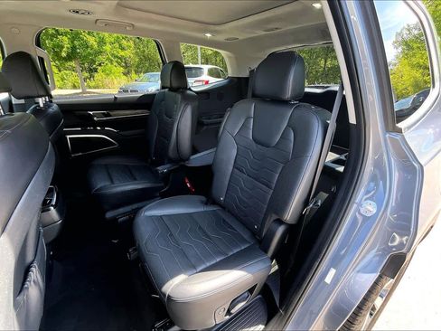 Used 2020 Kia Telluride SX w/ SX Prestige Package image 21