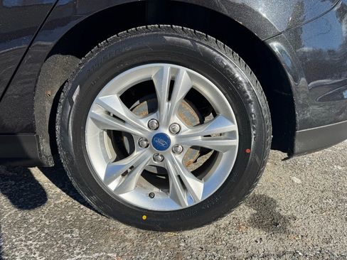 Used 2013 Ford Focus SE image 30