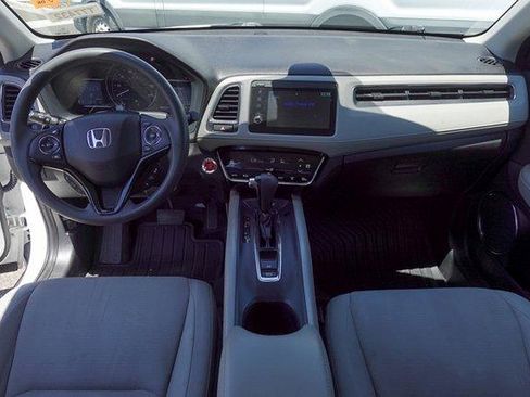 Used 2021 Honda HR-V EX image 24