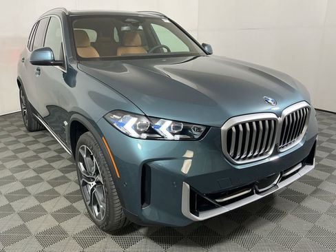 New 2026 BMW X5 sDrive40i w/ Climate Comfort Package image 4