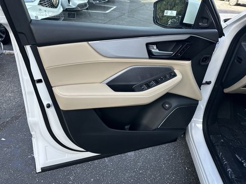 New 2026 Acura MDX SH-AWD image 10