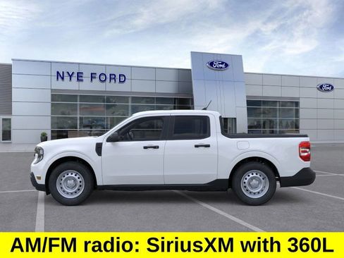 New 2025 Ford Maverick XL image 4